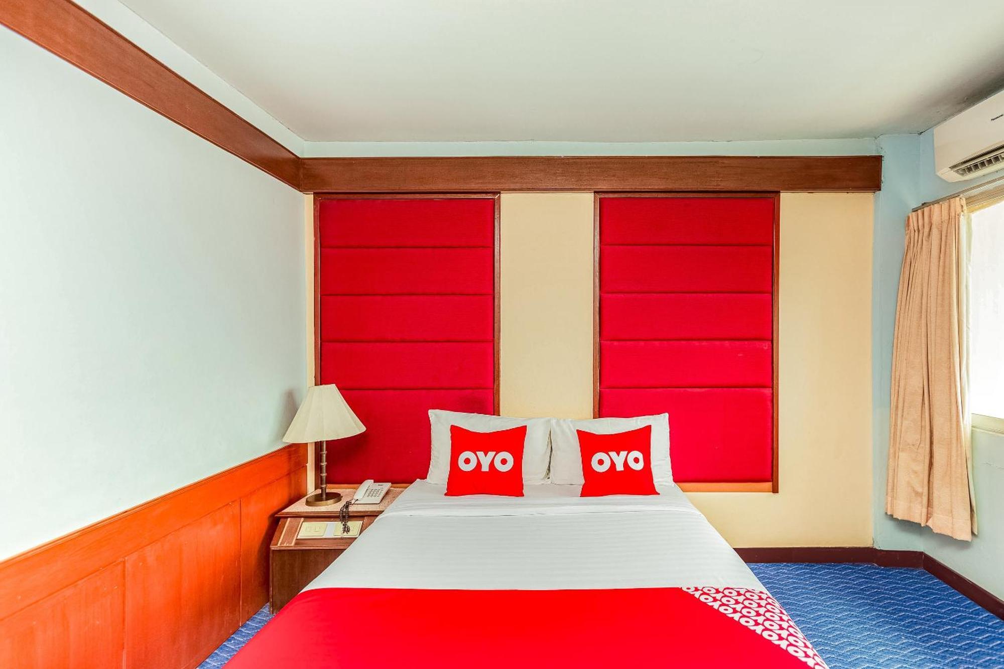 Oyo 441 Grand Thara Hotel Surat Thani Zewnętrze zdjęcie