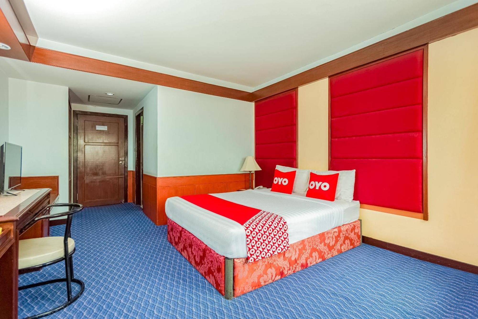 Oyo 441 Grand Thara Hotel Surat Thani Zewnętrze zdjęcie