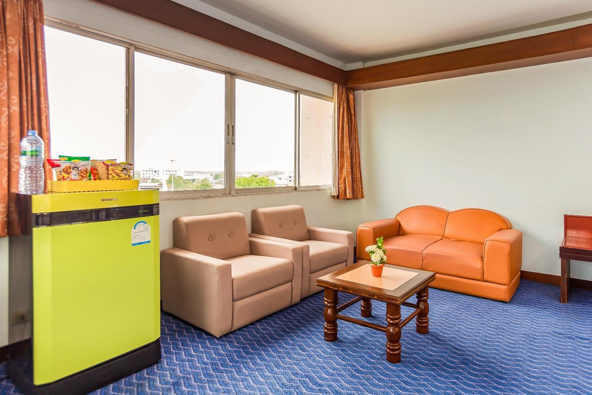 Oyo 441 Grand Thara Hotel Surat Thani Zewnętrze zdjęcie