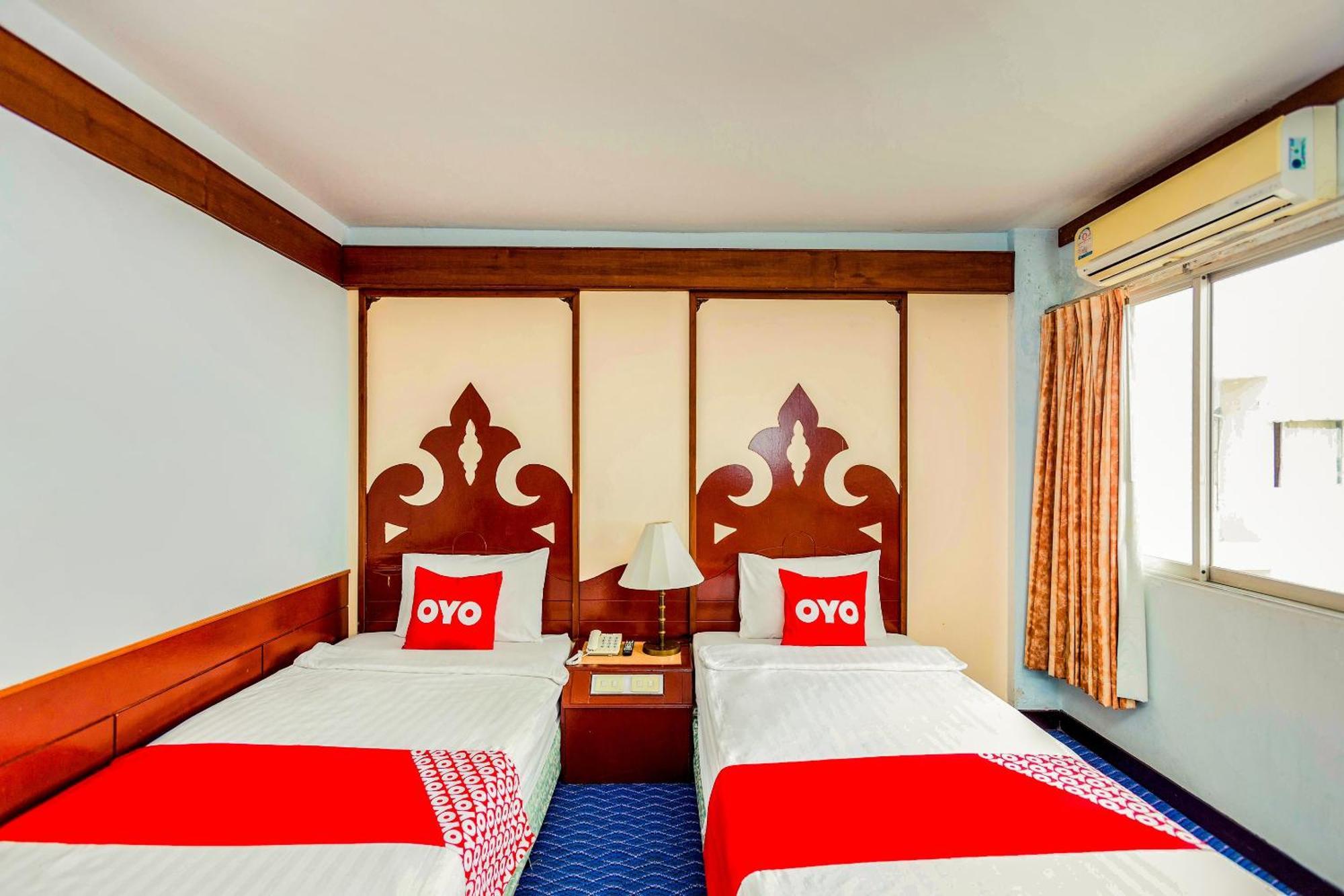 Oyo 441 Grand Thara Hotel Surat Thani Zewnętrze zdjęcie