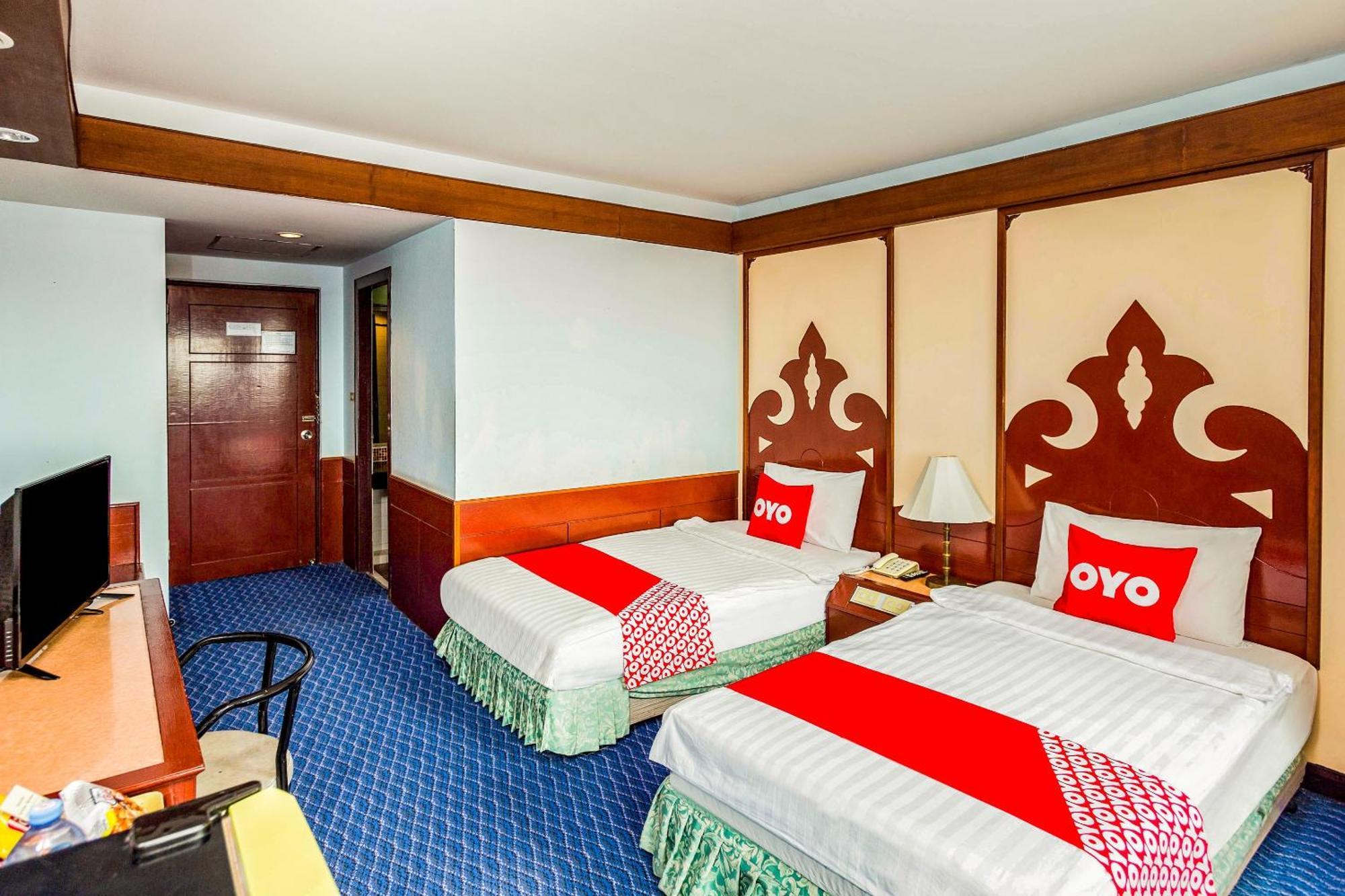 Oyo 441 Grand Thara Hotel Surat Thani Zewnętrze zdjęcie