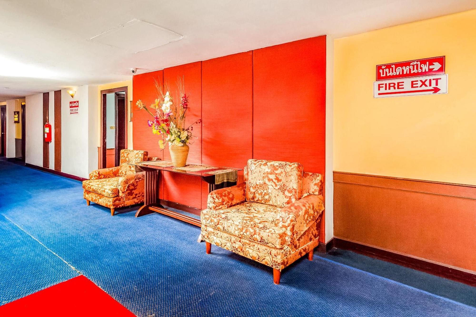 Oyo 441 Grand Thara Hotel Surat Thani Zewnętrze zdjęcie