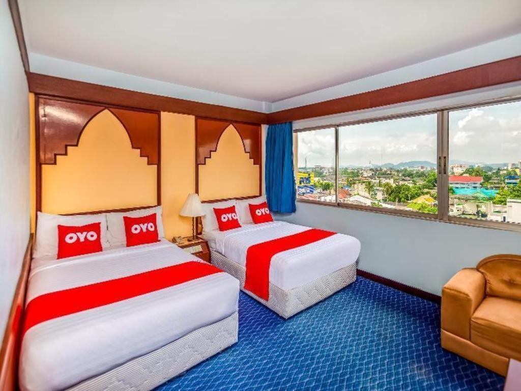 Oyo 441 Grand Thara Hotel Surat Thani Zewnętrze zdjęcie
